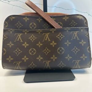 Louis Vuitton Brown and Tan Monogram Clutch